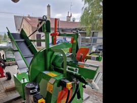 Άλλος εξοπλισμός Widiam Combi 700, s vynášecím  |  Επεξεργασία υπολειμμάτων ξύλου | Μηχανήματα ξυλουργικών εργασιών | Drekos Made s.r.o